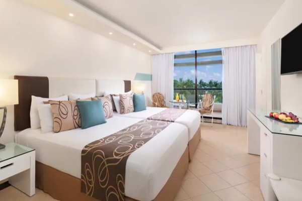 Habitación de lujo con vista al Mar Caribe en Grand Oasis Cancún